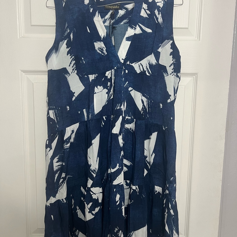 Blue and White Sleeveless Dress